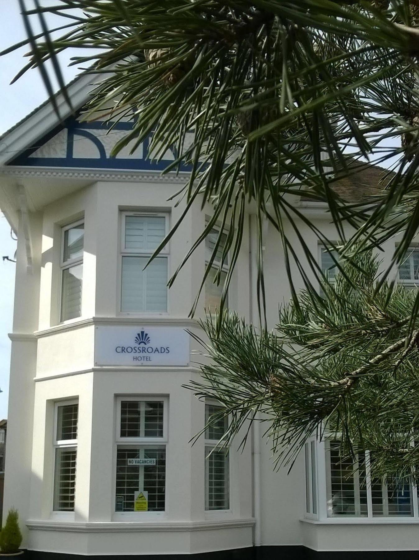 Crossroads Hotel Bournemouth Exterior foto